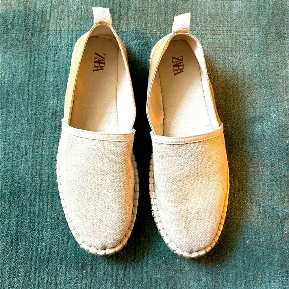 Men’s Espadrilles size EU 42, or US 8.5